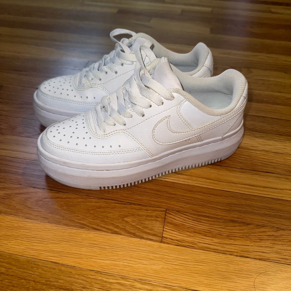 Nike Air Force